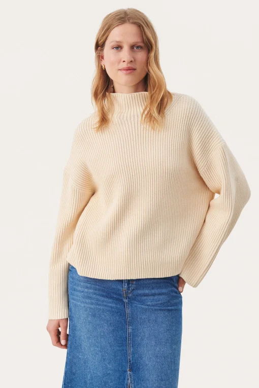 AngelinePW Pullover