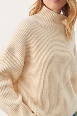 AngelinePW Pullover
