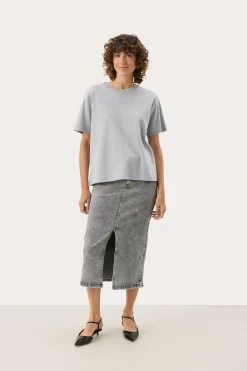 AnnePW T-shirt