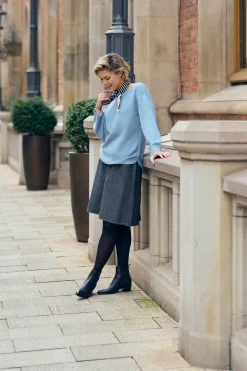 BPashely Pullover