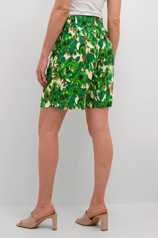 BPulla Shorts