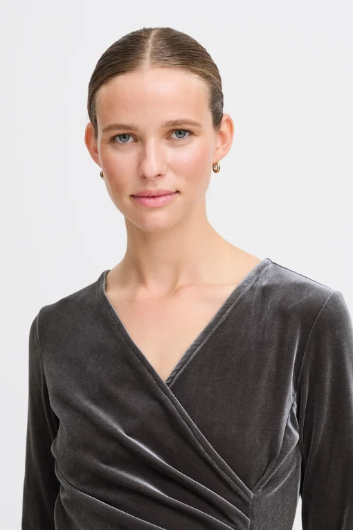 BYPERLINA Kjole