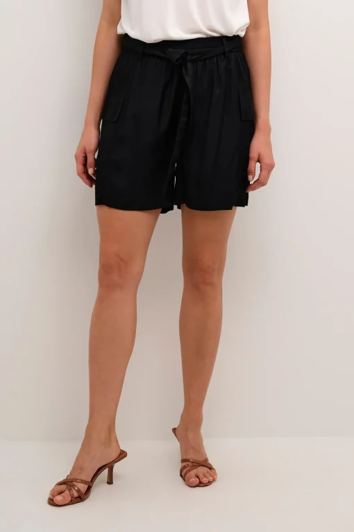 CUannelene Shorts