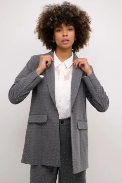 CUannlise Blazer