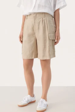 GedictePW Shorts