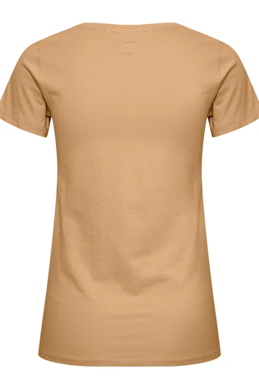 IsakayaIW T-shirt