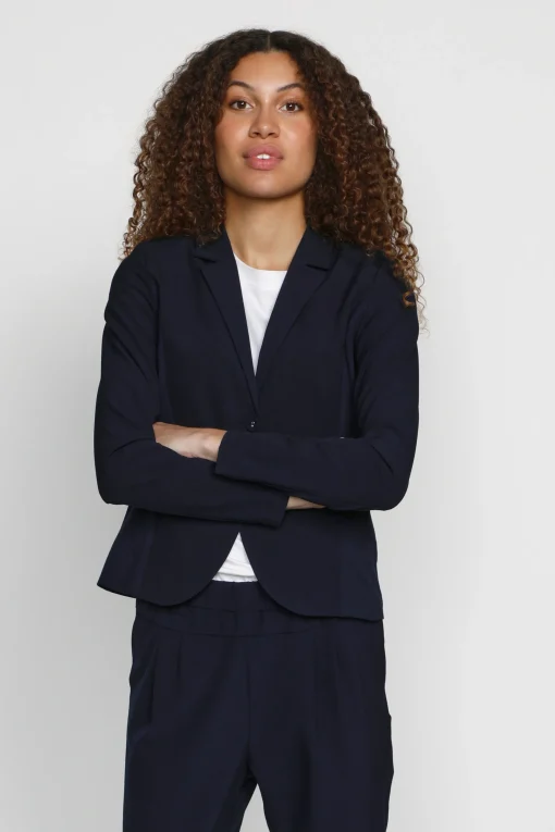 Jillian Blazer