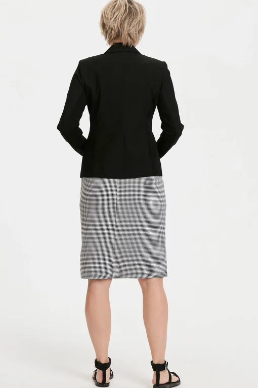 Jillian Blazer