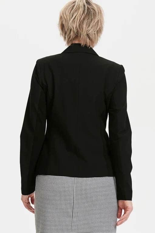 Jillian Blazer