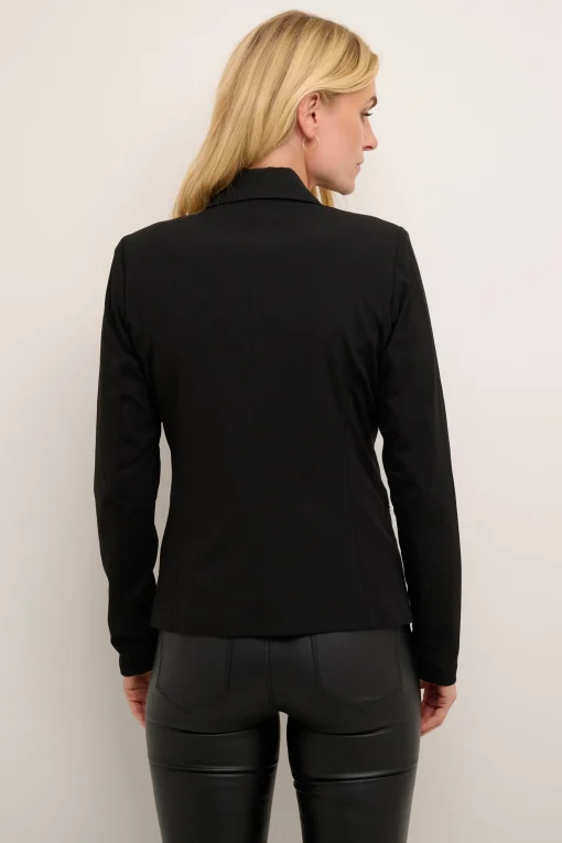 Jillian Blazer