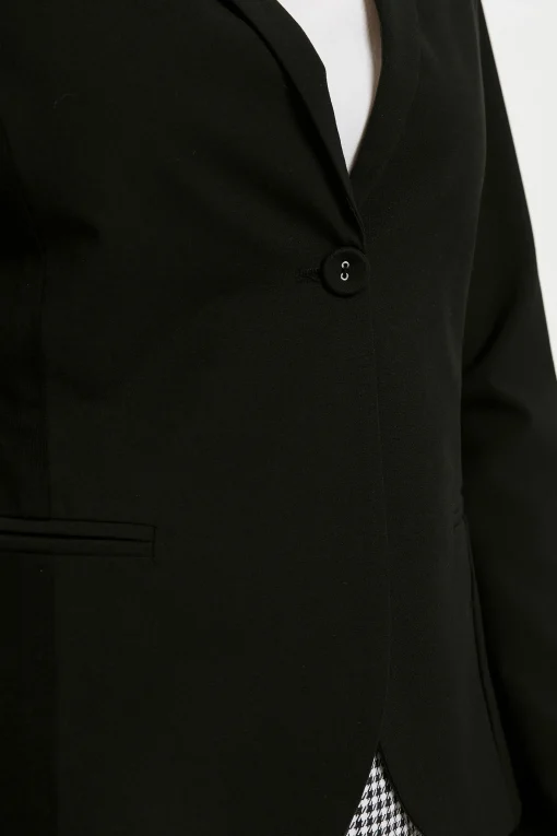 Jillian Blazer