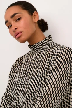 KAamber Bluse