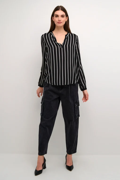 KAbeathe Bluse