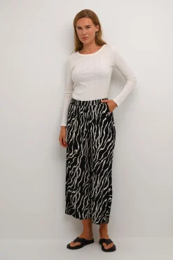 KAdacia Bukser