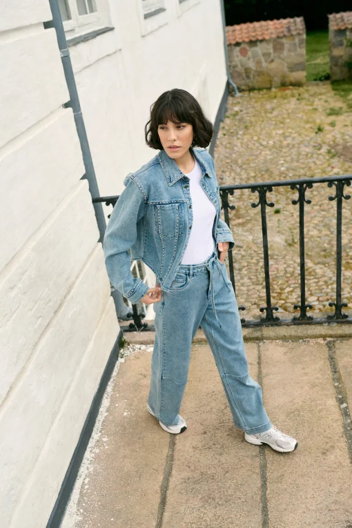 KAdoriana Jeans