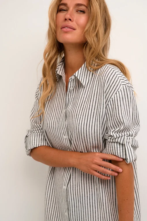 KAmilia Kjole