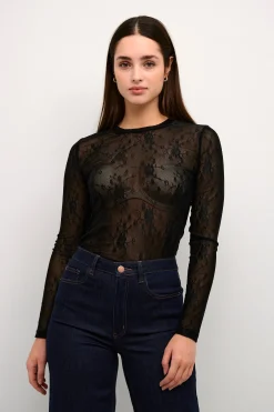KAnikka T-shirt