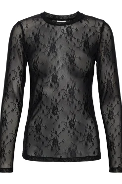 KAnikka T-shirt