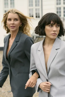 KAsakura Blazer