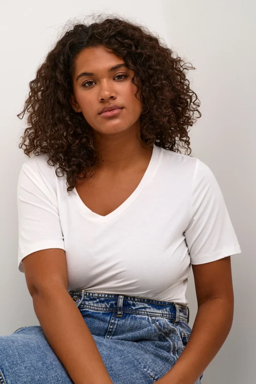 KCjena T-shirt