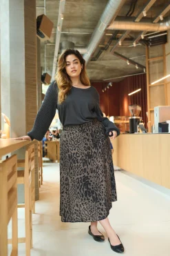 KCjola Nederdel