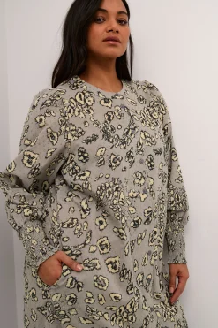 KCliana Kjole