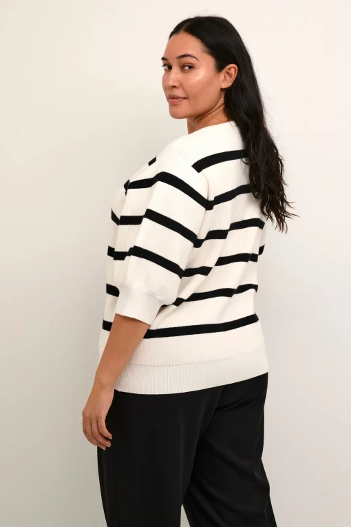 KCmela Cardigan