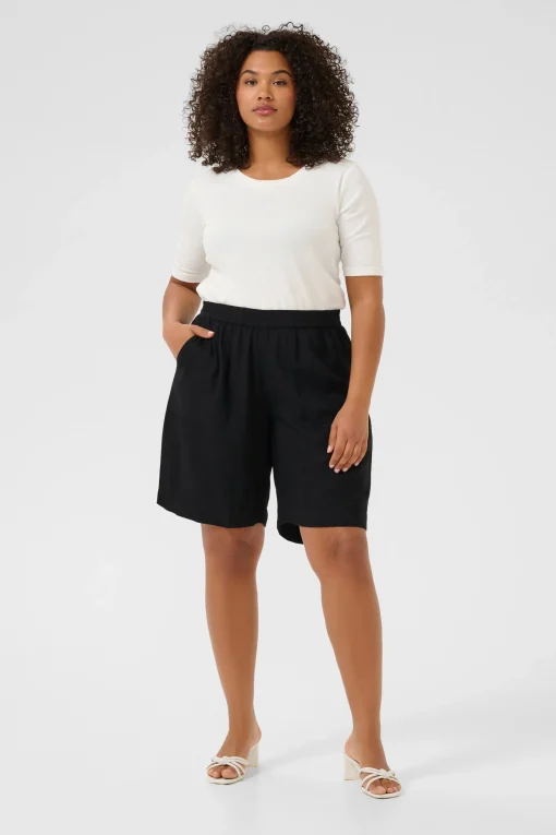 KCmille Shorts