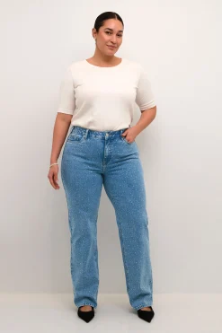KCthura Jeans