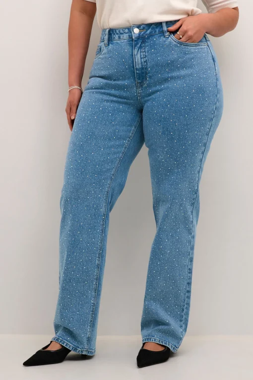 KCthura Jeans