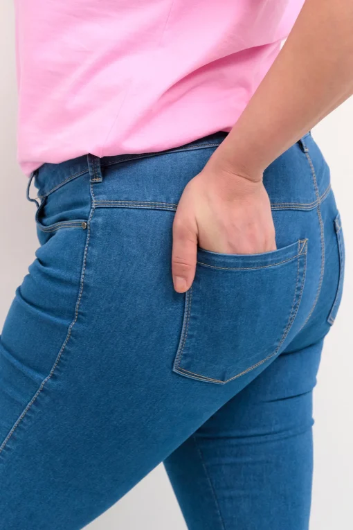 KCvicka Jeans