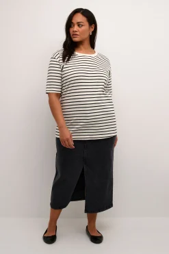 KCWinni T-shirt
