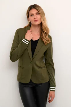 Kinnie Blazer