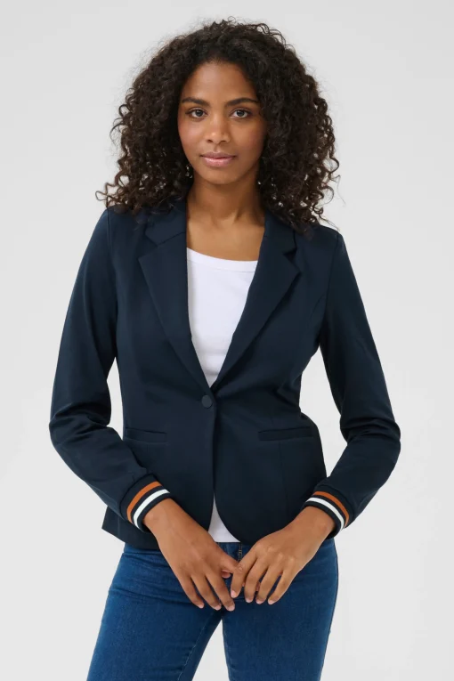 Kinnie Blazer