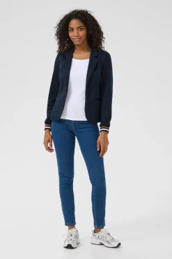 Kinnie Blazer