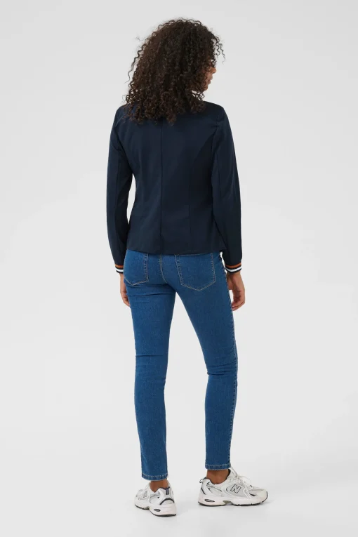Kinnie Blazer