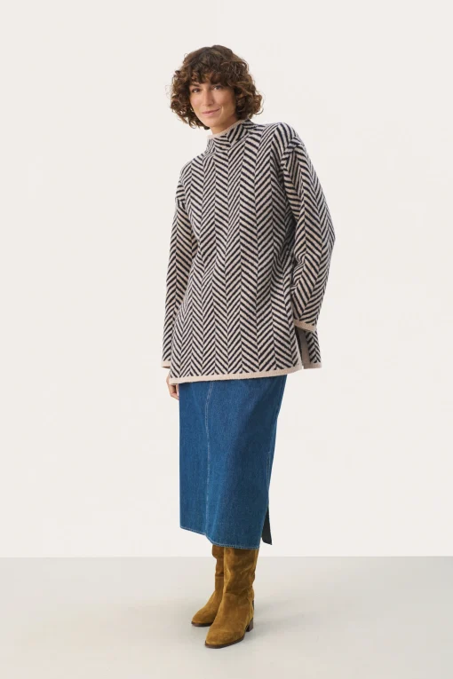 LeanaPW Pullover