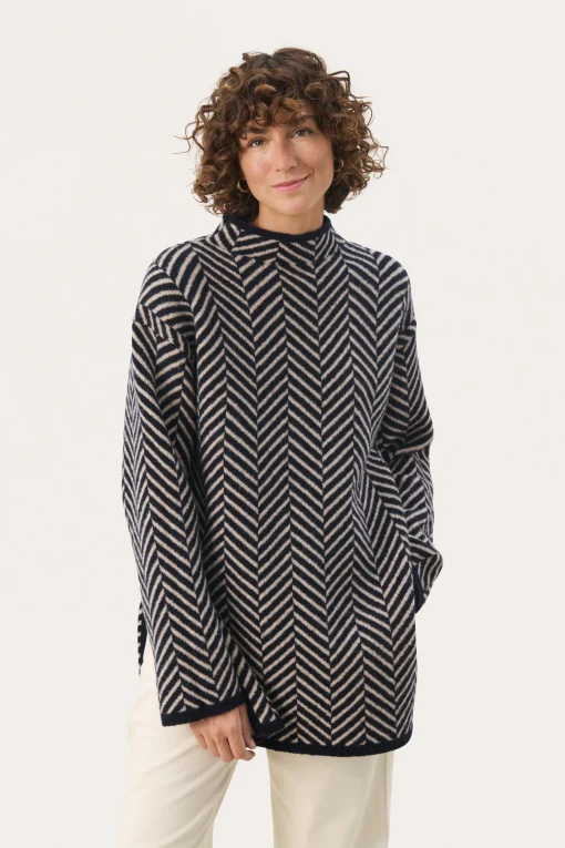 LeanaPW Pullover