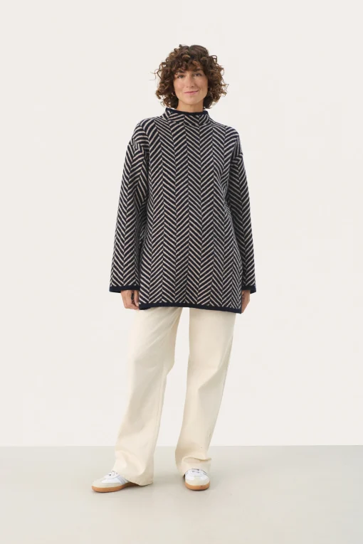 LeanaPW Pullover
