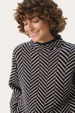 LeanaPW Pullover