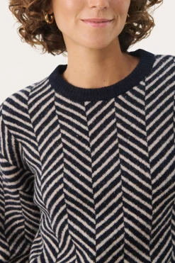 LeslyPW Pullover