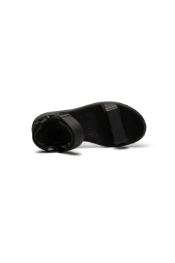 Line Sandaler