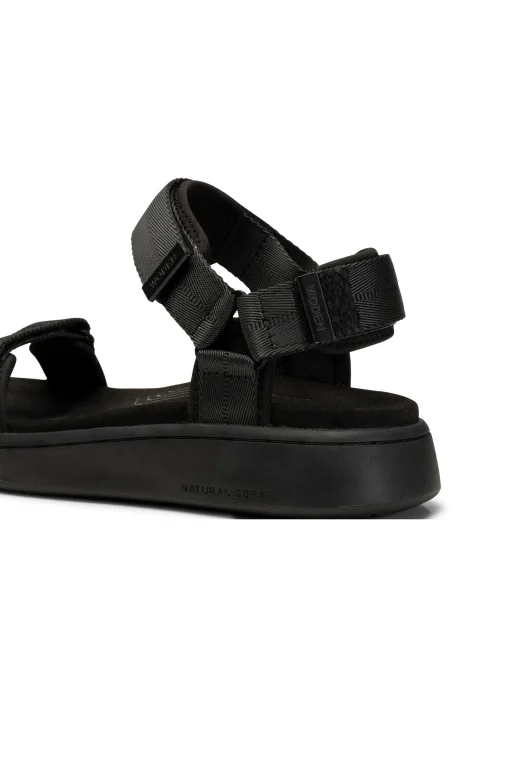 Line Sandaler
