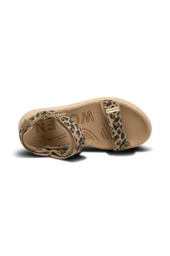 Line Sandaler