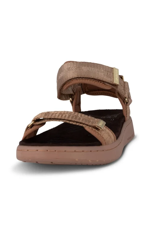 Line Sandaler