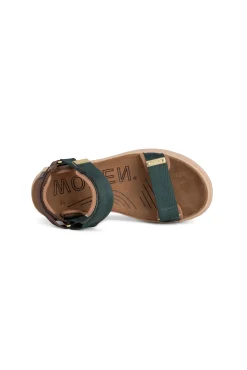 Line Sandaler