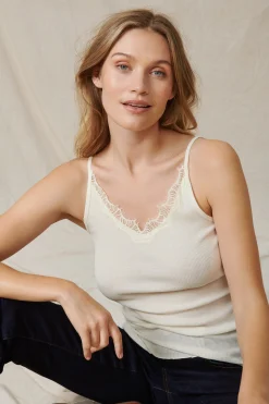MayaSZ Top