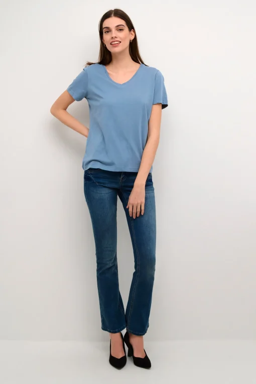 Naia T-shirt