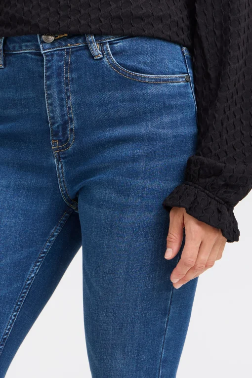 PZBECCA Jeans