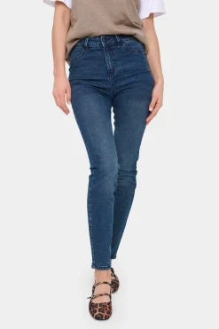 T5757, Jeans